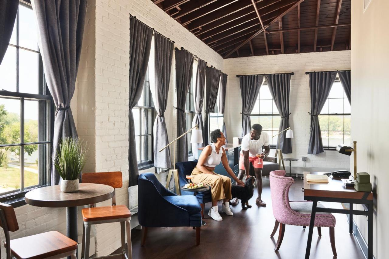 The Confluence Hotel Hastings المظهر الخارجي الصورة